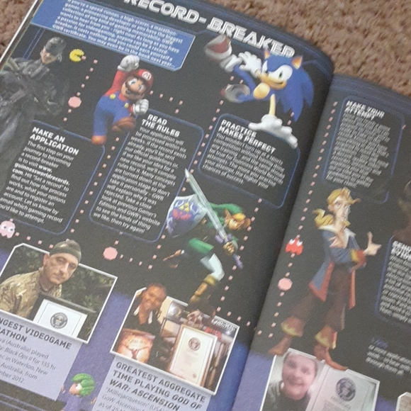 2015 Guinness world records gamer edition book - Picture 2 of 7